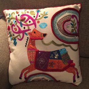 Pier 1 embroidered Christmas accent pillow with appliqué